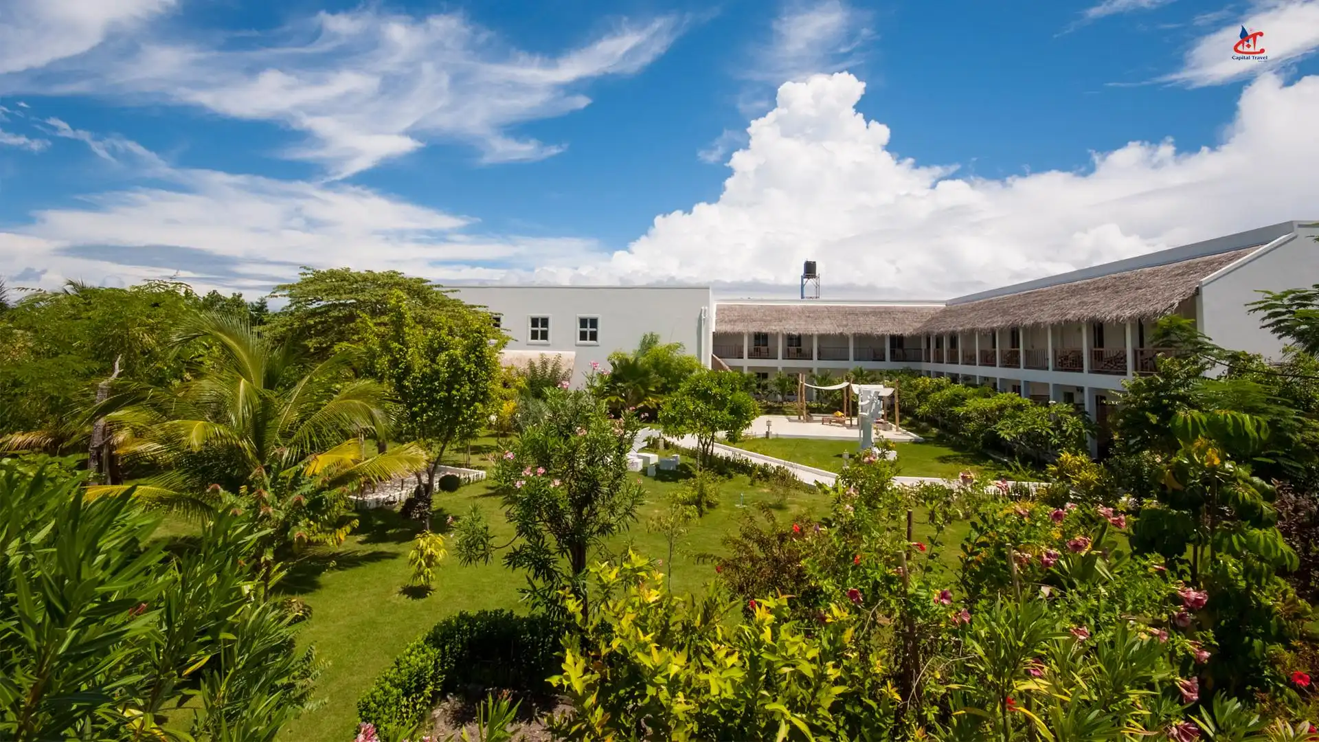 Amra Palace Hotel Maldives Gan Island