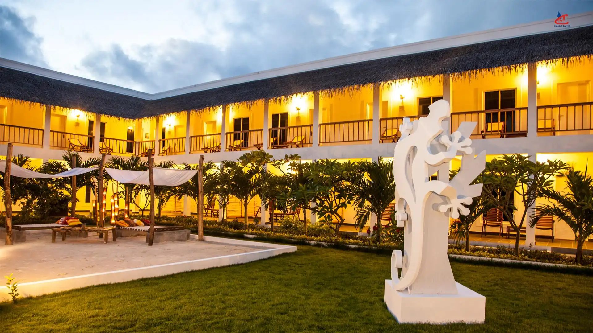 Amra Palace Hotel Maldives Laamu