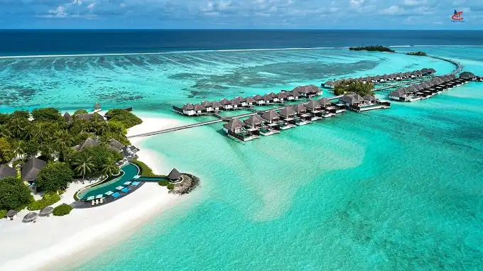 Four Seasons Kuda Huraa Sultans
