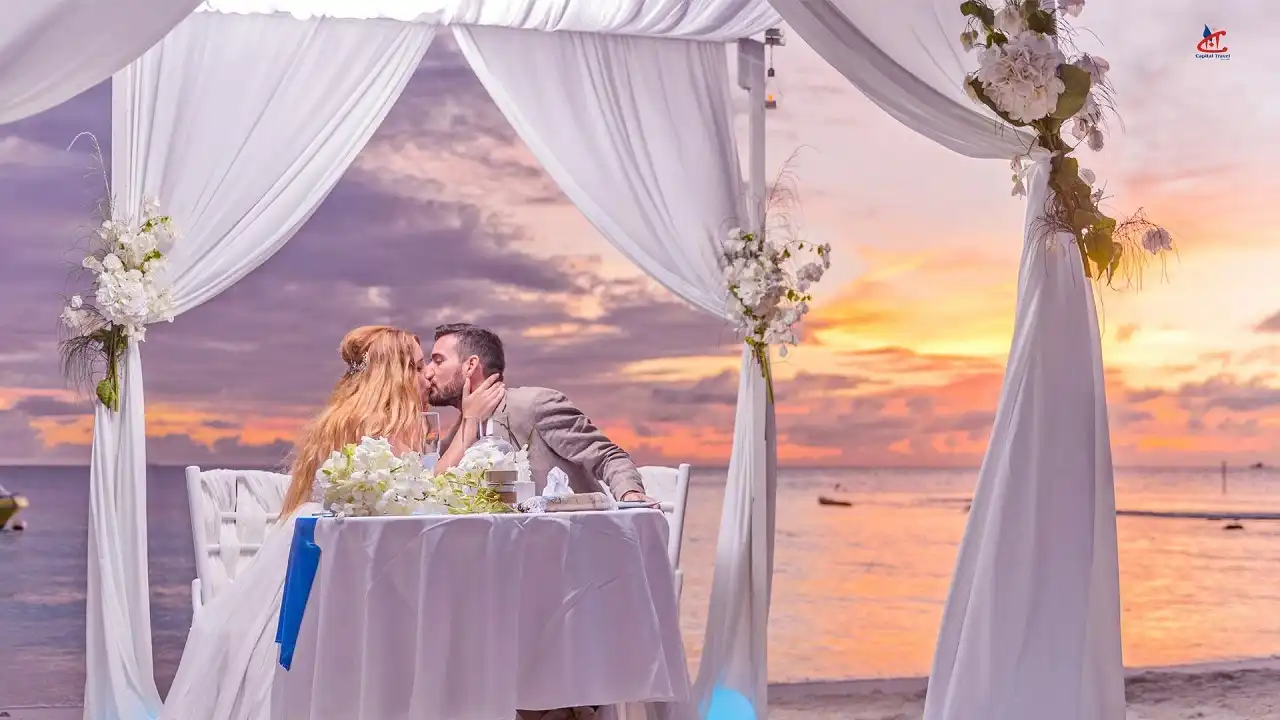 Bandos Maldives Island Resort Romanctic Dinner