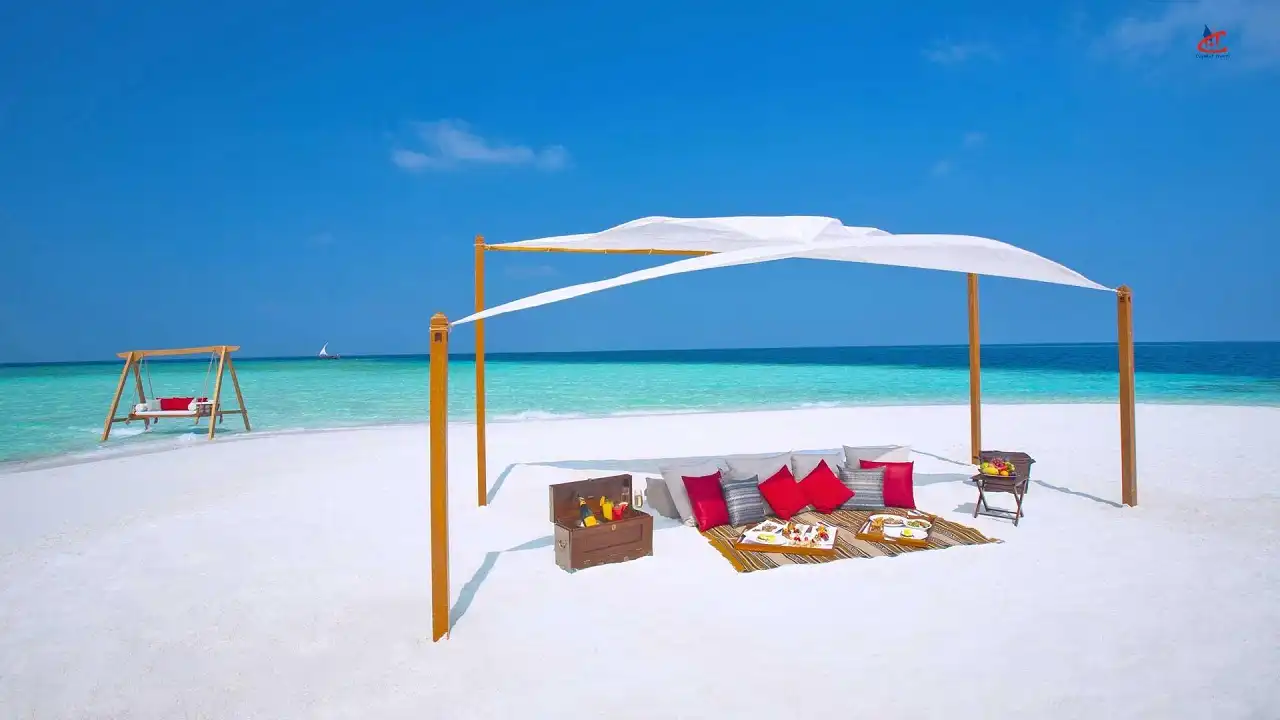 Baros Maldives, Maldives resort