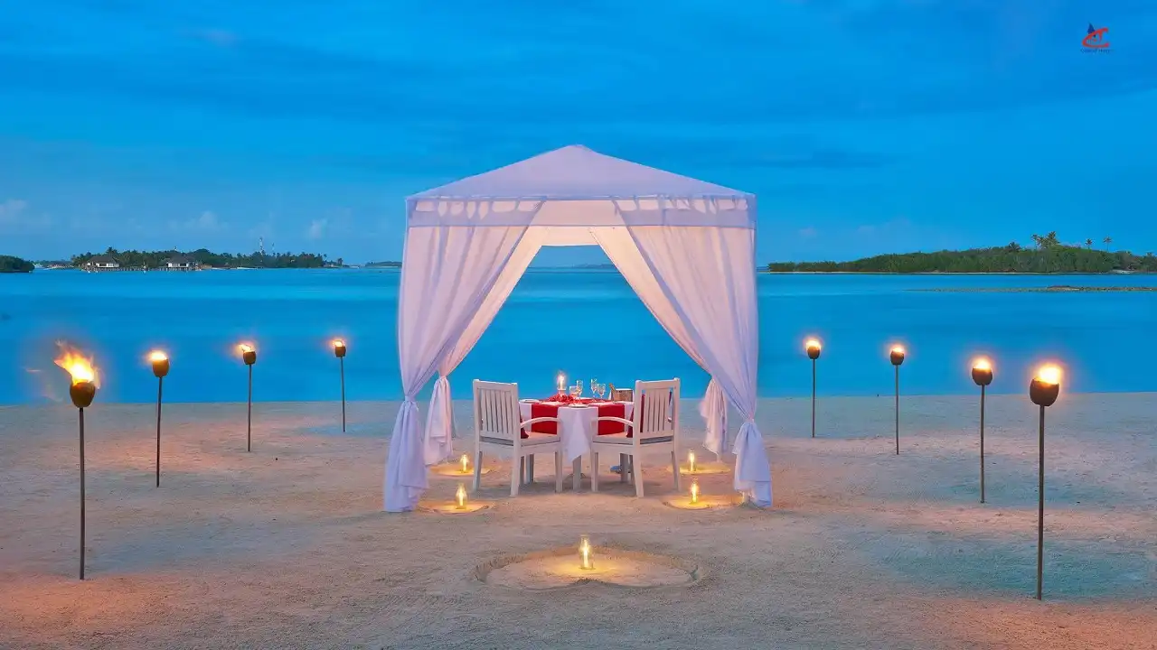 Cinnamon Dhonveli Maldives Island Resort Beach Dinner