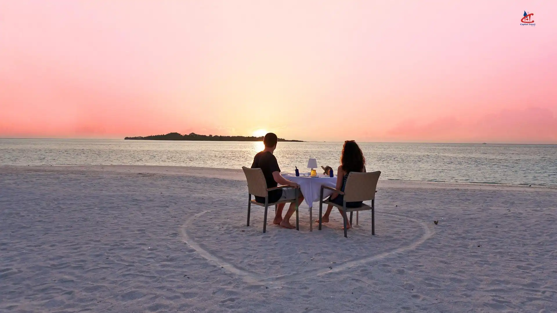 Cocoon Maldives Island Resort Beah Dinner