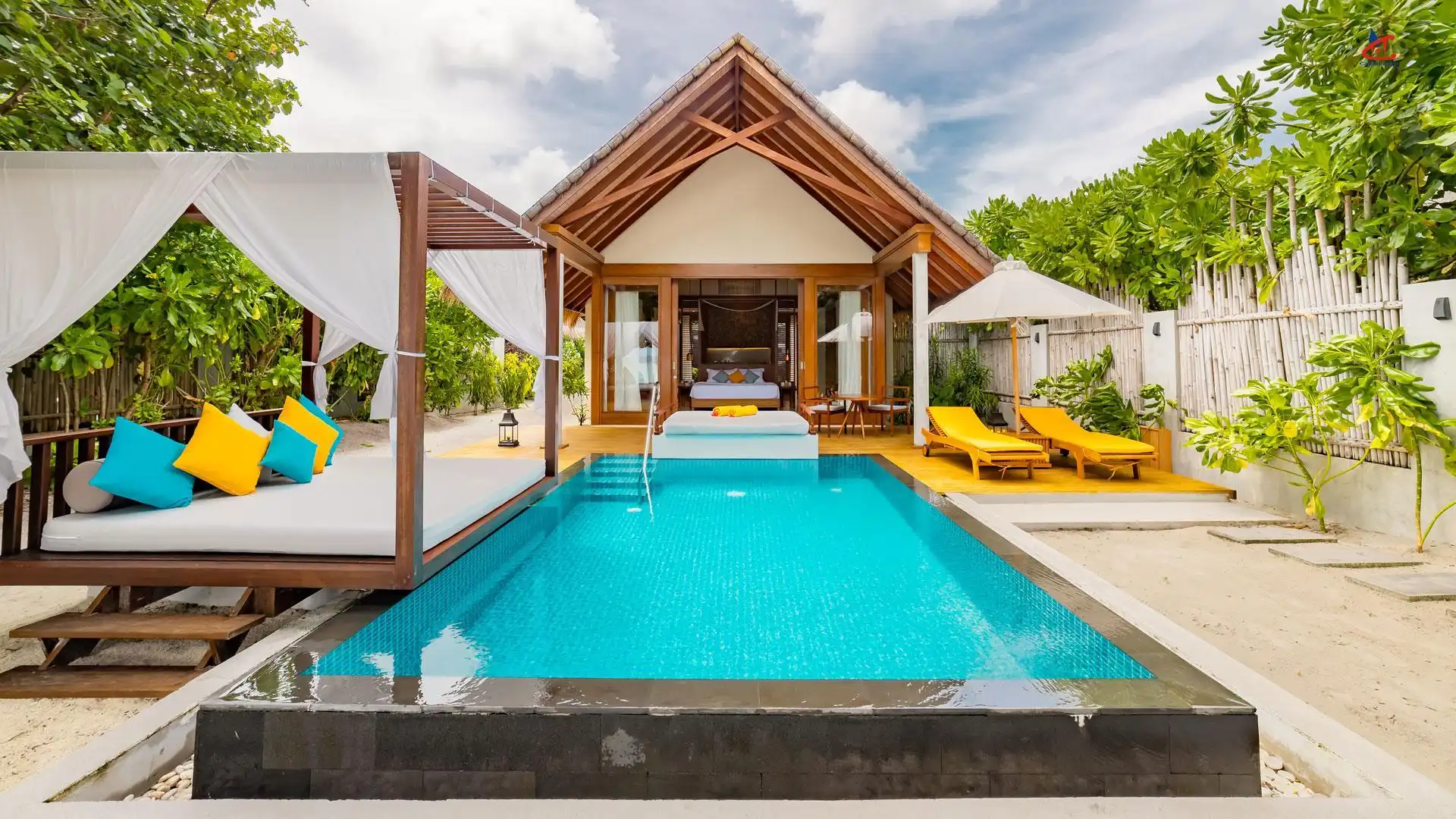 Furaveri Maldives Beach Pool Villa