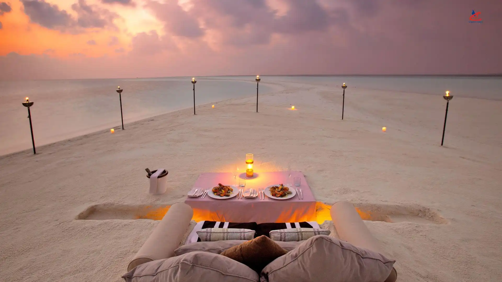 Milaidhoo Island Maldives Dinning