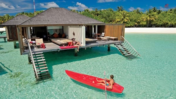 paradise island resort water room
